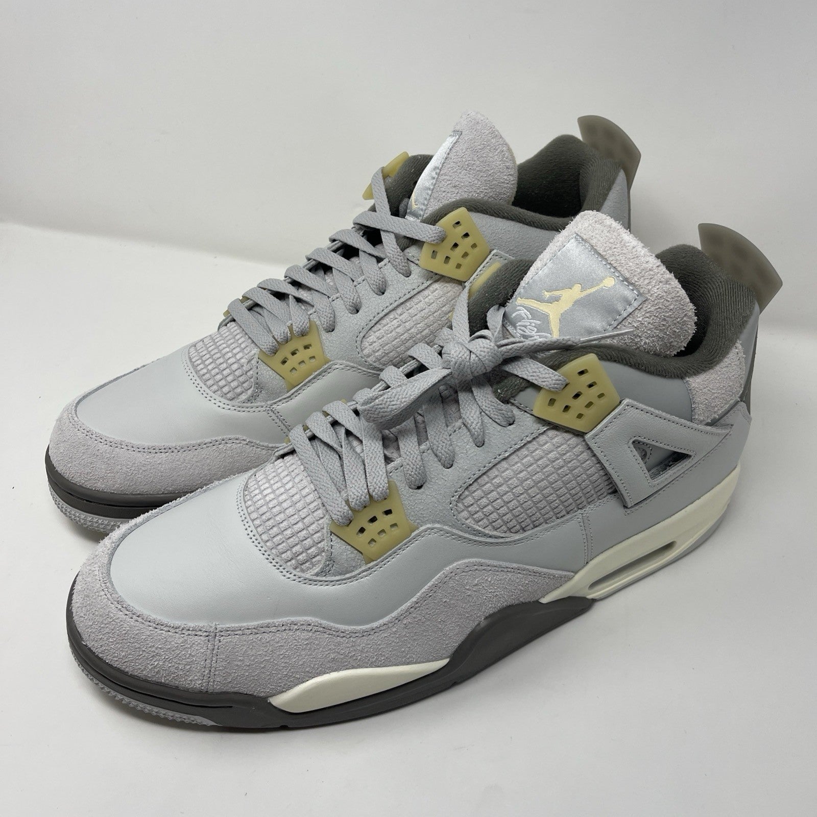 Jordan 4 Retro SE Low Craft 