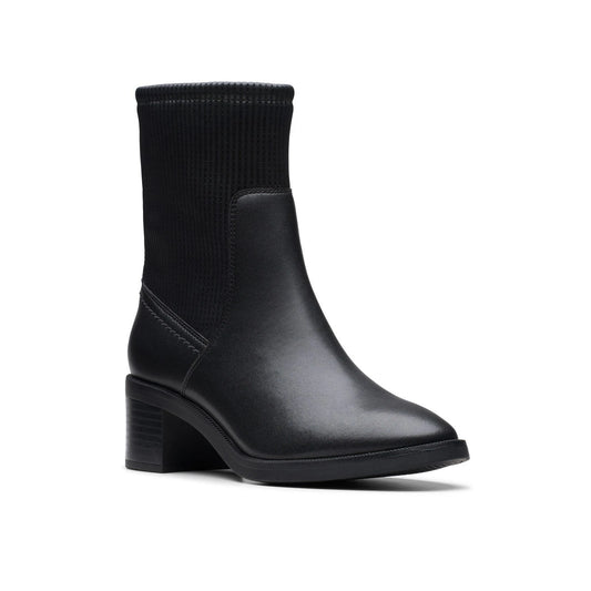 Clarks Collection Lile black leather ankle boot