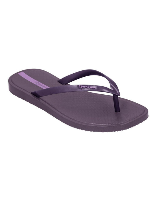 Ipanema Solar Color women's flip-flop sandal in Purple