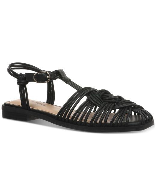 On 34th Tyllee fisherman sandals in black